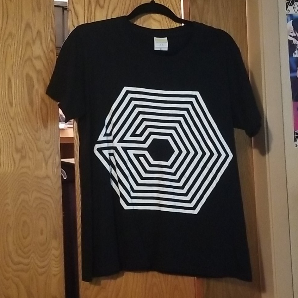 *SOLD* KPOP EXO Overdose T-shirt